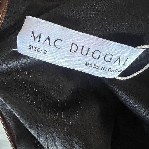 NWT MAC DUGGAL Bodycon Mini Dress with Long Sleeves & Jewel neckline Size 2 - Picture 11 of 15
